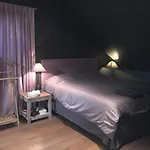 Des Claires Konukevi Lasne