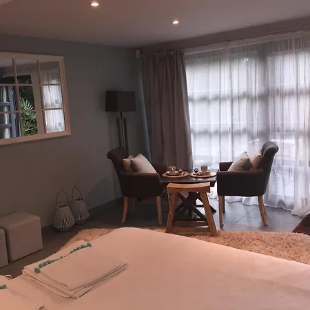 Des Claires Guest house